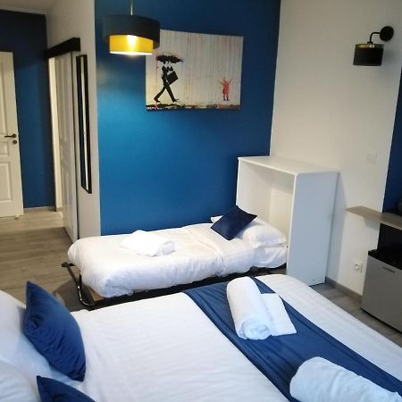Hotel Les Remparts La Madelaine-sous-Montreuil Zewnętrze zdjęcie