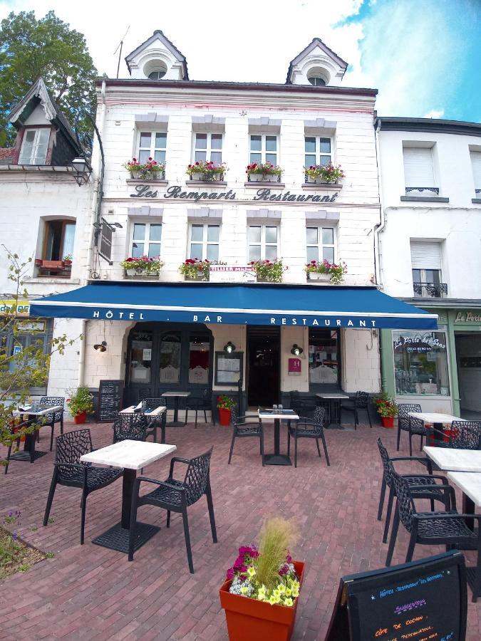 Hotel Les Remparts La Madelaine-sous-Montreuil Zewnętrze zdjęcie